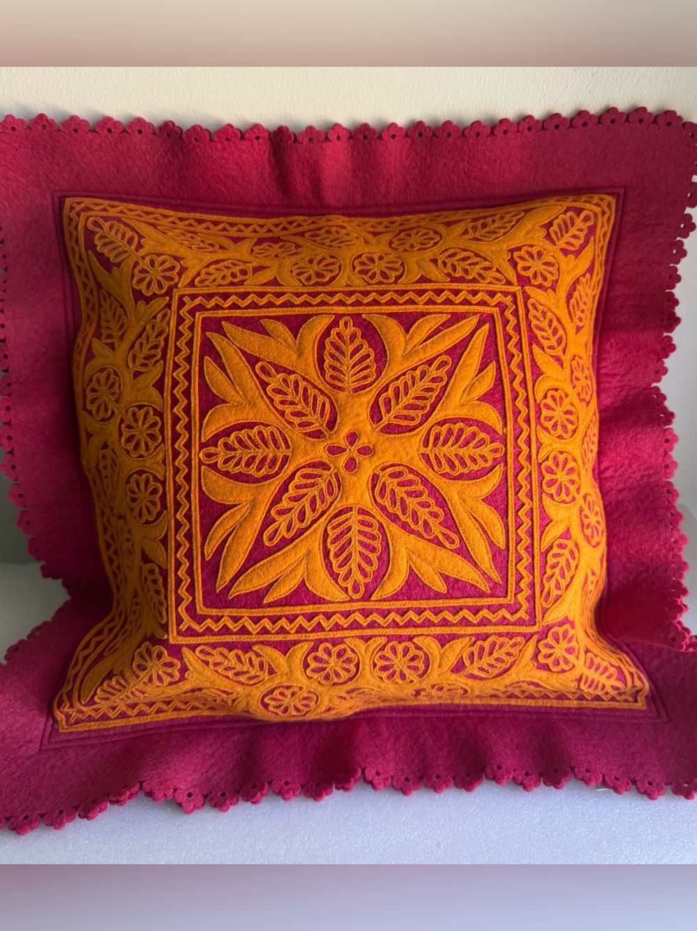 Sandor Hungary Retired NOS Fuchsia Red & Orange Folk Art Wool Pillow Cover 15x16